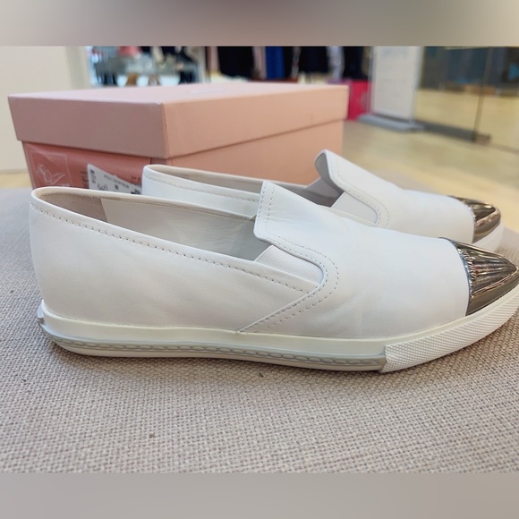 Miu Miu Pointed Metal Cap Toe Skate Leather Sneakers Shoes Size 37.5 - Picture 3 of 3